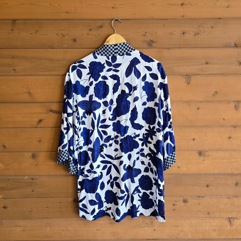 Cabi Botanical Kimono Cottagecore Boho 5661 XS/S White Blue Top Tunic - Picture 5 of 7